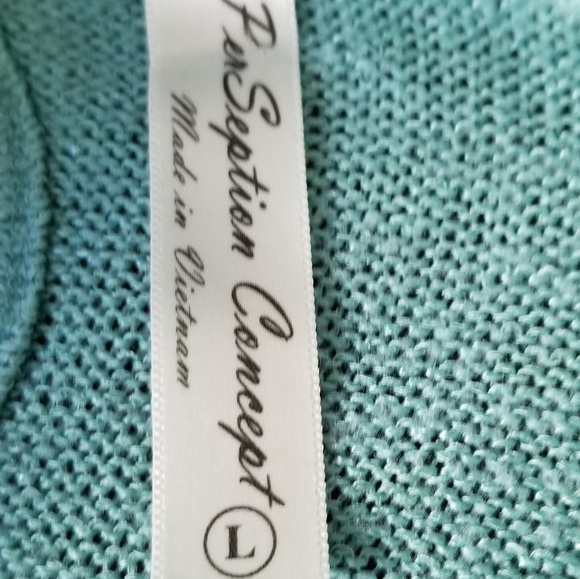 Lg Green Sweater - Picture 3 of 4